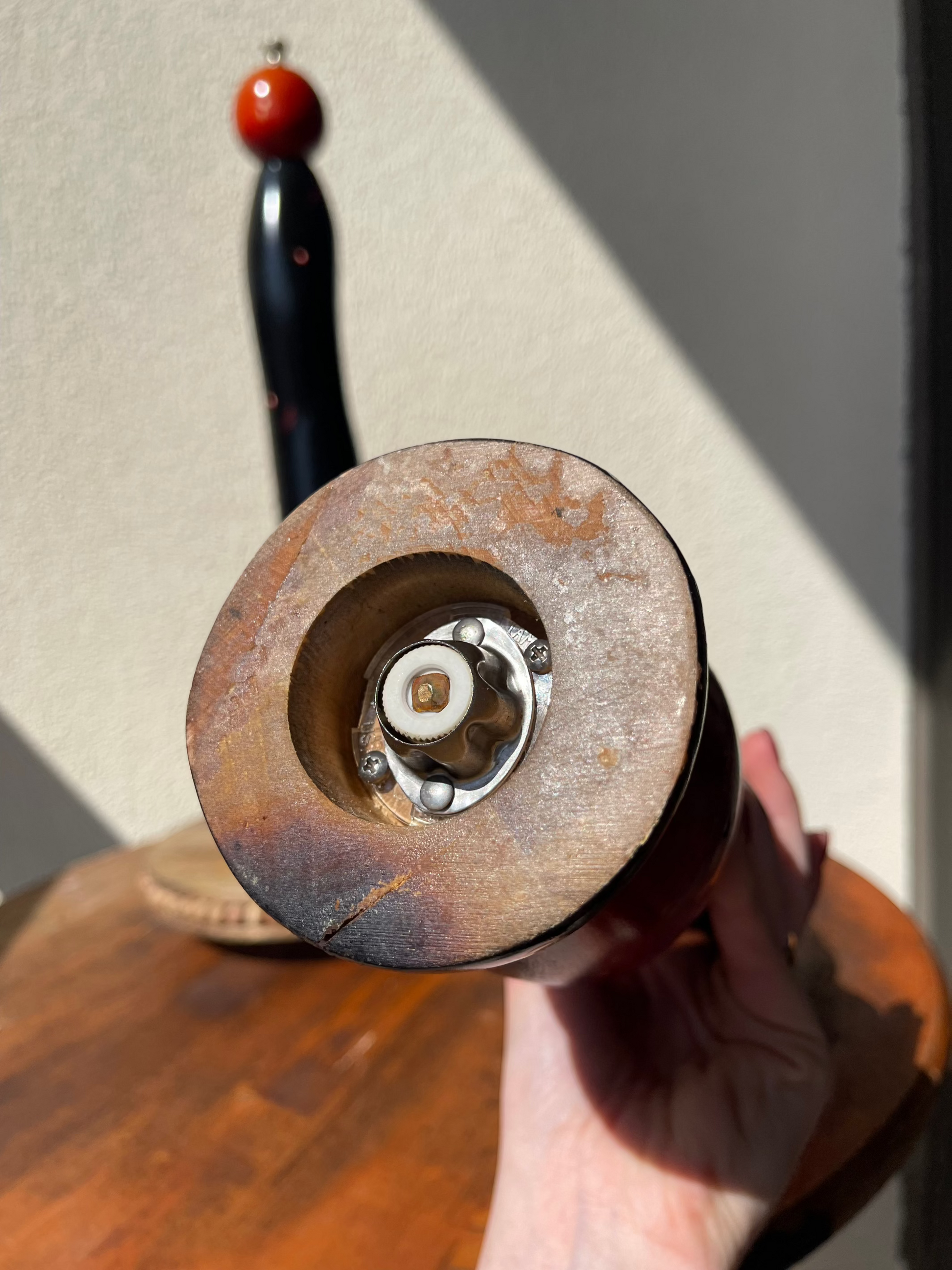 Hand Crafted Kitchen Mill Grinders