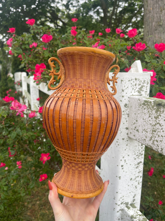 Vintage Shanghai woven vase