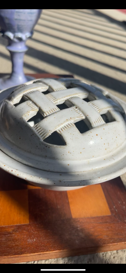 Pottery Lidded Pie Dish